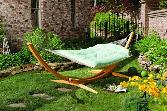 Backyard Hammock Ideas