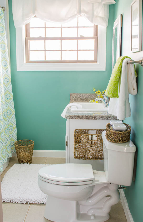 Small and Functional Bathroom Design Ideas