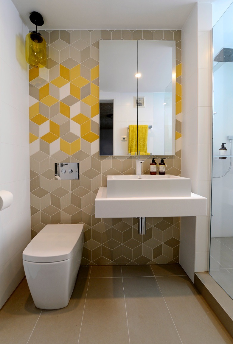 Small and Functional Bathroom Design Ideas